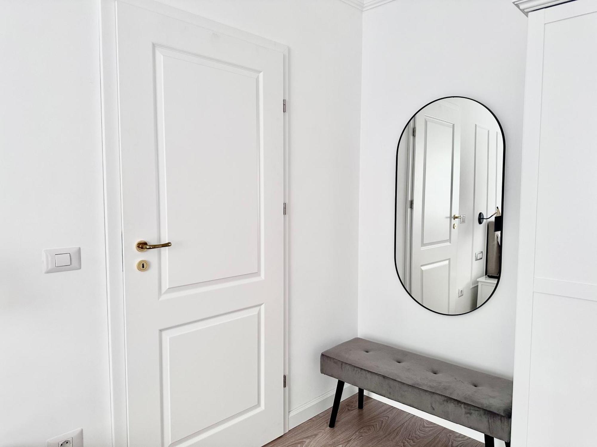 Central Spacious Apartment With Balcony - Alba Carolina Alba Iulia Exterior foto